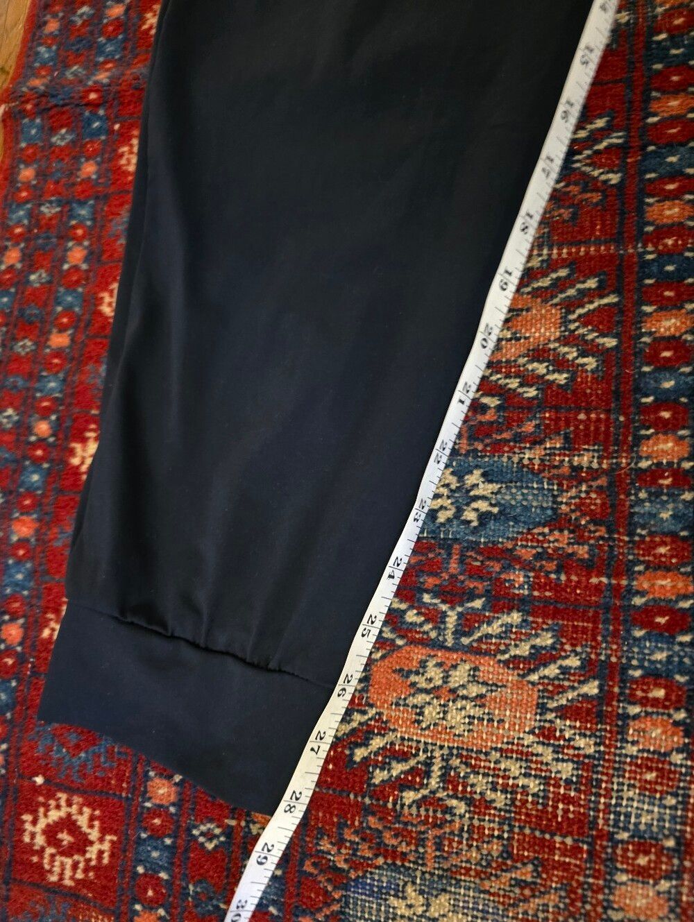 Two pairs Uniqlo Ultra AIRsim Jogger Pants Tan Navy Stretch Cool Lightweight L - Picture 12 of 13